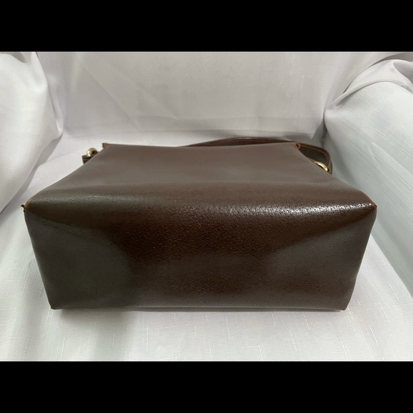 VINTAGE GUCCI KISS LOCK TOP HANDBAG - Picture 5 of 11